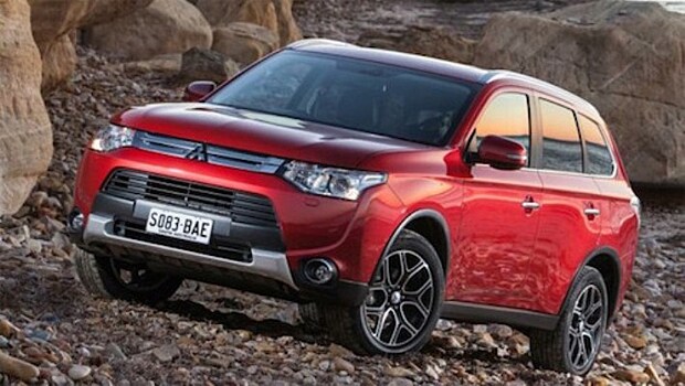 Продажи Mitsubishi Outlander в РФ в июле выросли на 38%