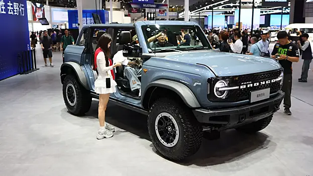 Ford запустил новую программу дооснащения для семейства Ford Bronco