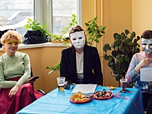 Музыкально-игровая программа «Маска, я тебя знаю» прошла в Марушкинском