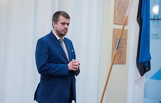 Эстония требует от РФ компенсации за "оккупацию"