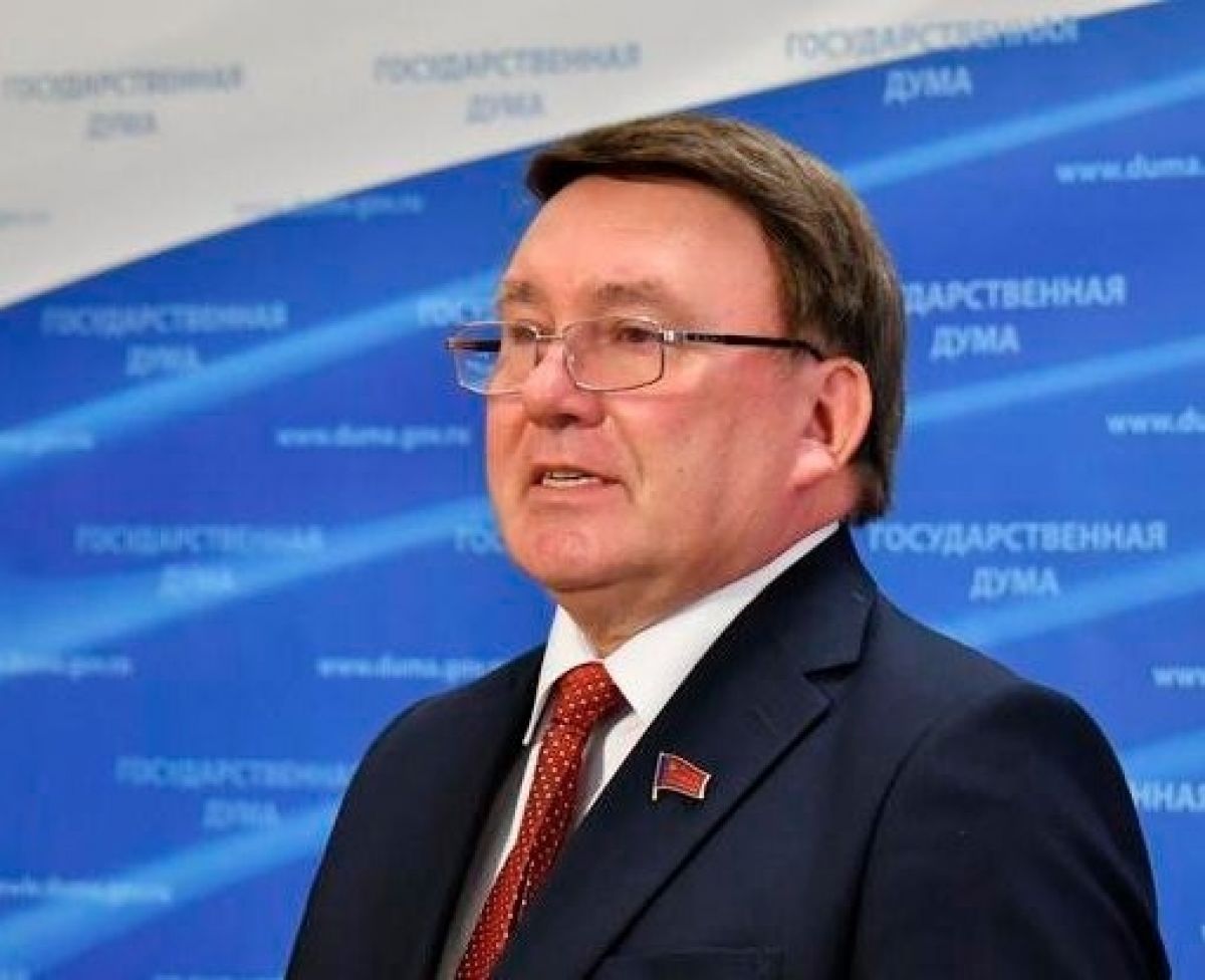 Курский коммунист поддержал запрет на владение землей иностранным капиталом