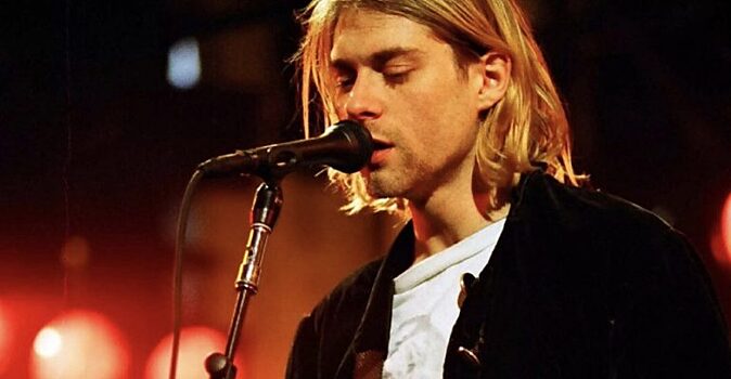 «Она стала единственным его ребёнком»: как выглядит дочь вокалиста группы «Nirvana»