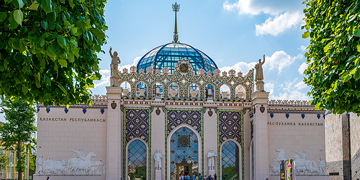 Возрождение памятников: как реставрируют и сохраняют павильоны ВДНХ