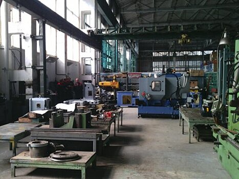 На хваленом Радаевым заводе зуборезных станков создано рабочих мест на треть меньше плана