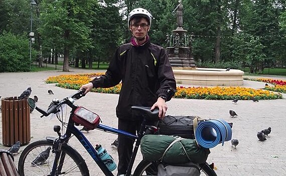 Казанец едет на велосипеде в Крым: "Чем южнее, тем меньше велосипедов"