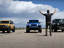 Внедорожники Ford и Jeep сравнили в гонке по прямой