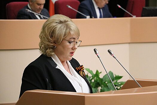 Болякина и Гладков возглавили комитеты Саратовской областной думы
