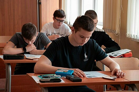 В Центре дополнительного образования одарённых школьников продолжаются профильные смены (12+)