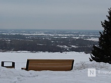 Две скамейки похитили из Александровского сада в Нижнем Новгороде