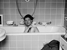 Фотографии женщины, сменившей модельную съемку на фотодокументирование ужасов войны