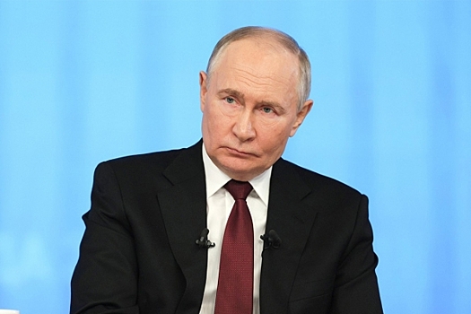 Путин поручил построить новые ГЭС на Дальнем Востоке