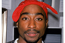 Появилось загадочное фото мужчины, похожего на рэпера 2PAC