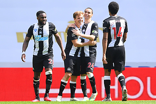 «Ньюкасл» разгромил «Шеффилд Юнайтед»