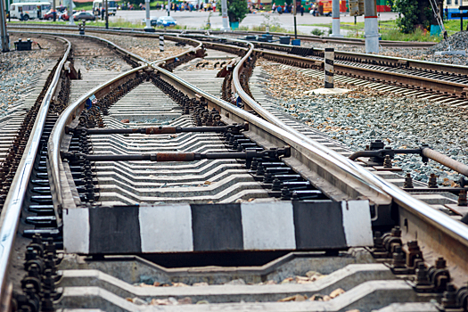 Главный инженер структуры РЖД в Новокузнецке украл сотни тысяч рублей с помощью "дворников-призраков"