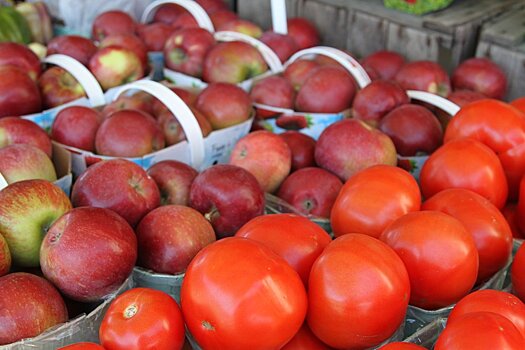 Яблоки и помидоры защищают легкие