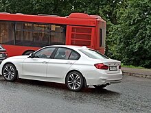 В Казани у неплательщика налогов арестовали BMW прямо на дороге