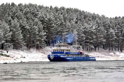 По рекам Сибири запустят экспортные перевозки угля