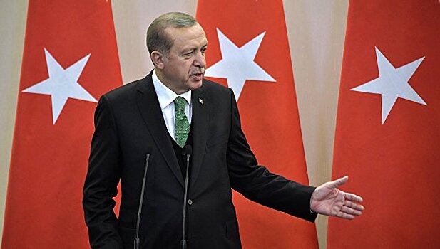 Эрдоган обсудит с Путиным решение Трампа