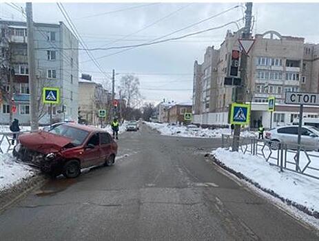 Автомобилист без водительских прав устроил ДТП в Сызрани