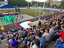 Песни, танцы и красочный салют: челябинцы отметили День металлурга