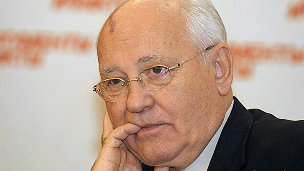 Горбачёв сообщил о своей госпитализации
