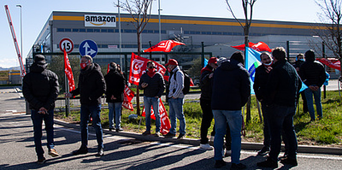 Amazon против профсоюзов. Чем недовольны работники компании