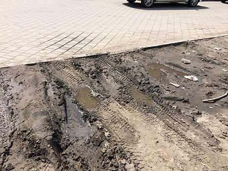 Прокуратура выявила отсутствие тротуаров и дорог в Саратове