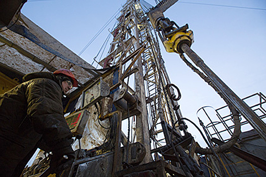 Цена российской нефти Urals упала на 30 процентов за восемь месяцев