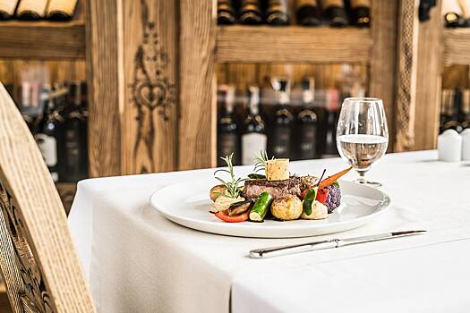 В Казахстане запустили технологичный ресторанный гид