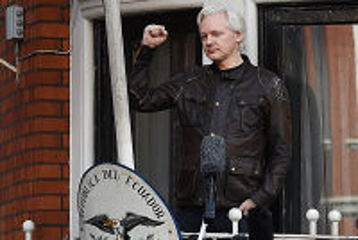 Пребывание Ассанжа в посольстве Эквадора в Лондоне "под угрозой"