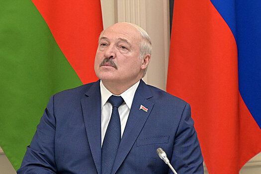 Лукашенко поздравил сотрудников МВД со 105-летием образования милиции