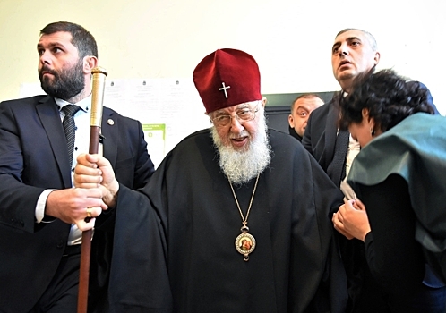 Политолог: Легко нападать на грузинского патриарха с Саакашвили за спиной