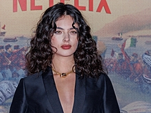 Дева Кассель попала на обложку журнала