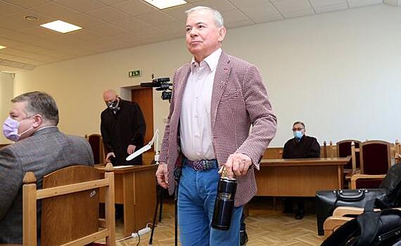 Арестант-мэр Вентспилса продолжает получать зарплату и будет участвовать в выборах