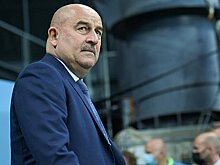 Бывший тренер «Зенита» предрек увольнение Черчесова из-за гражданства России