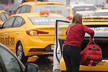 Работу такси в Петербурге и Ленобласти отрегулируют специальным законом