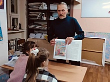 Тюменец поехал на стареньком ВАЗе в Донбасс, чтобы приобщить детей к искусству