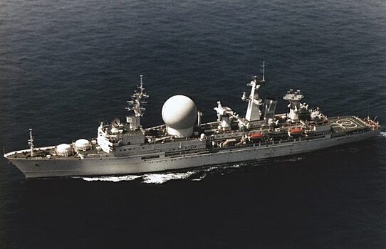 Корабль «Маршал Крылов»: что способен отслеживать российский плавучий супер-радар