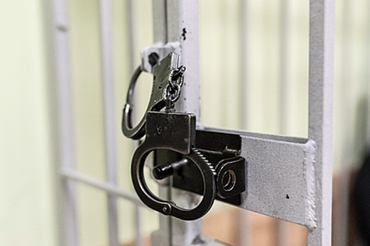 Тюремщика оправдали за убийство куратора стройки «Крестов» и снова арестовали