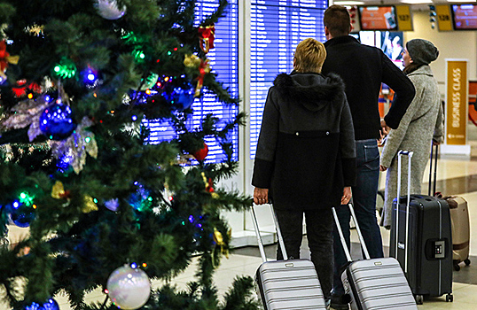 В столичных аэропортах продолжаются отмены и задержки рейсов