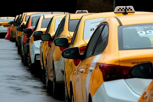 Работу такси законодательно отрегулировали в Тульской области