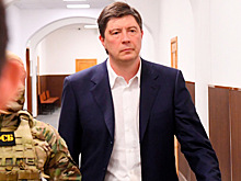Адвокат бывшего владельца банка открестился от показаний на полковника ФСБ