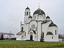 Глава русских старообрядцев открыл отреставрированный храм в Боровске