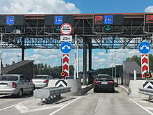 Водители электрокаров смогут бесплатно передвигаться по платным дорогам России