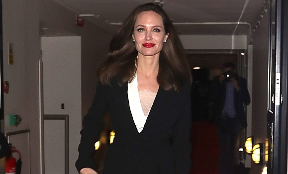 Как у Джоли (и даже лучше): где купить идеальное пальто на межсезонье