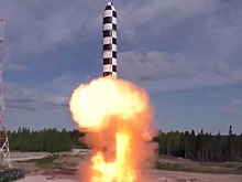 «Сармат»: что изменится в мире после принятия на вооружение новой межконтинентальной ракеты?