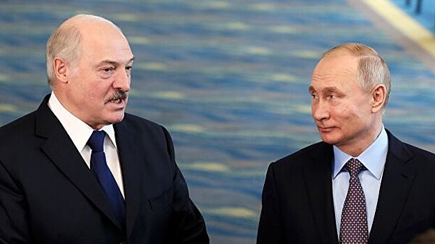 Путин поздравил Лукашенко с победой на выборах