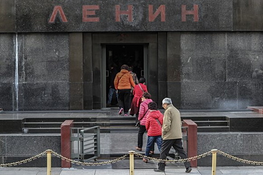 Мавзолей Ленина откроют для посетителей 17 апреля
