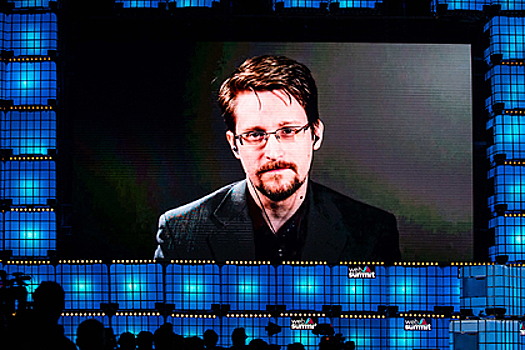 Эдвард Сноуден подготовит документы для российского гражданства