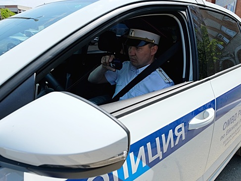 В Краснодаре водитель иномарки сбил подростка на электросамокате. Мальчик в тяжелом состоянии